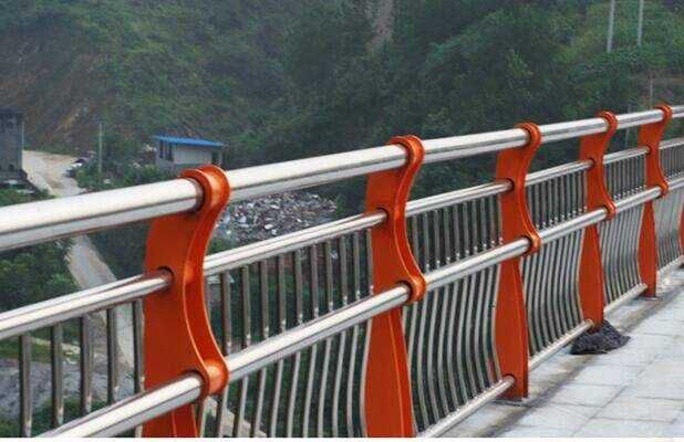 桥梁护栏