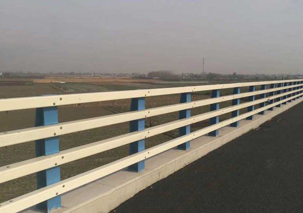 道路护栏